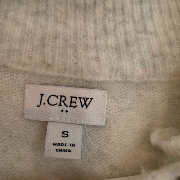 EUC J.Crew woman’s mock-neck, tunic style sweater. Oatmeal, marled color. Small. - Picture 3 of 5